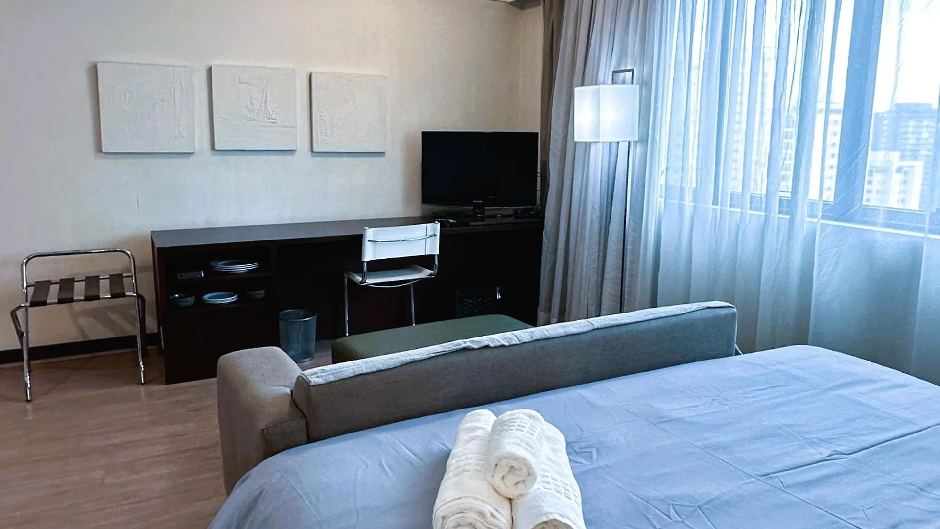 Flat 1414 Luxo No Hotel Mla Ibirapuera Com Vaga Sao Paulo Brazil