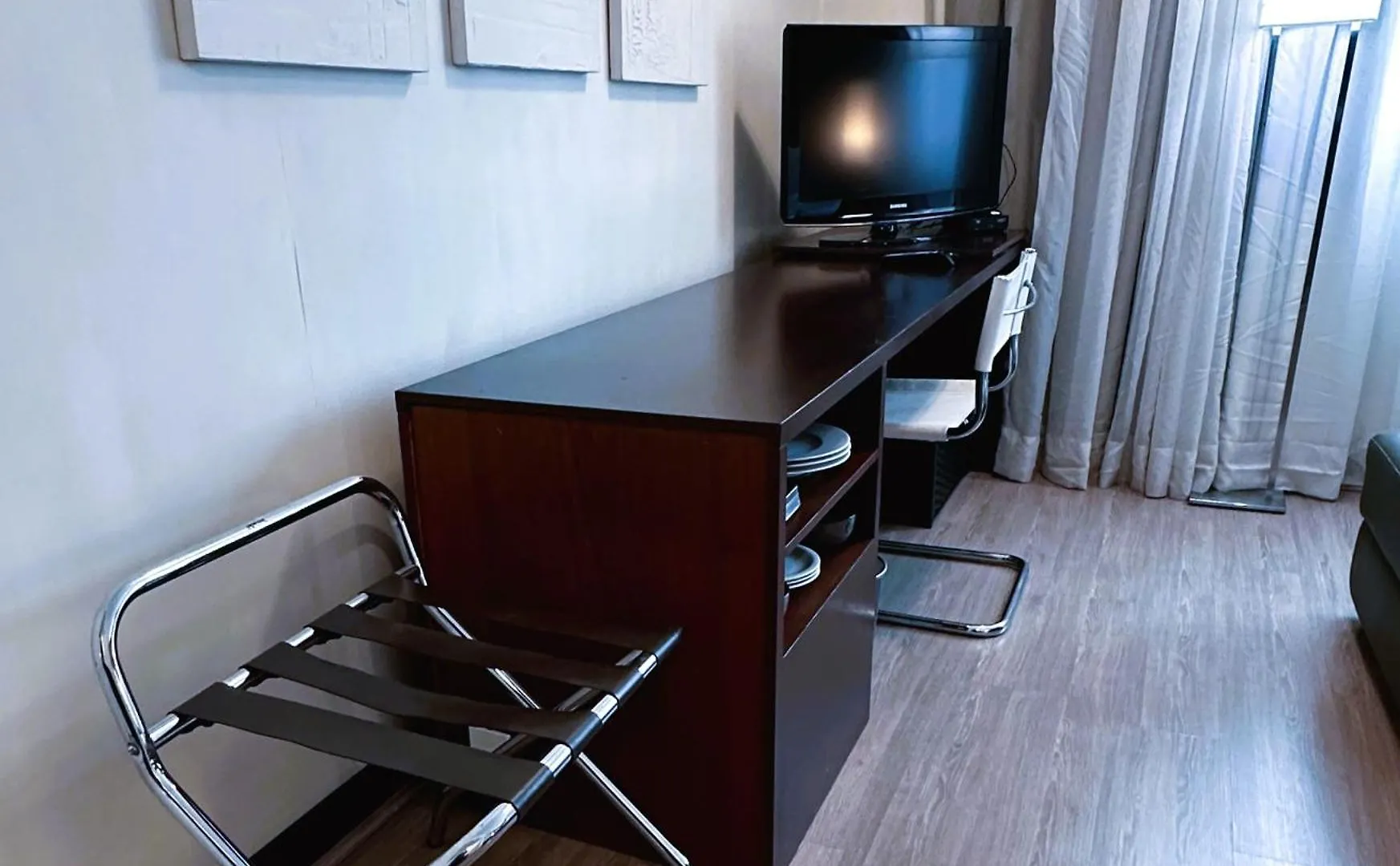 Flat 1414 Luxo No Hotel Mla Ibirapuera Com Vaga Sao Paulo 0*,  Brazil