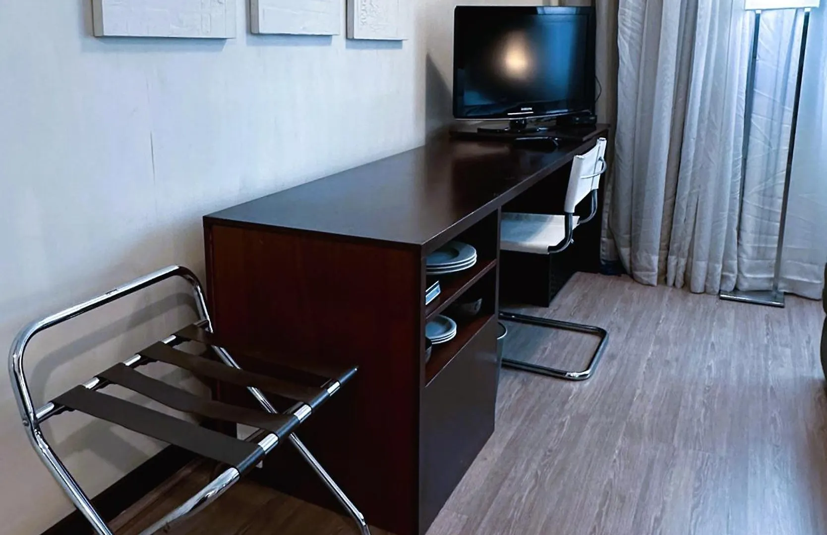 Flat 1414 Luxo No Hotel Mla Ibirapuera Com Vaga Sao Paulo Apartment